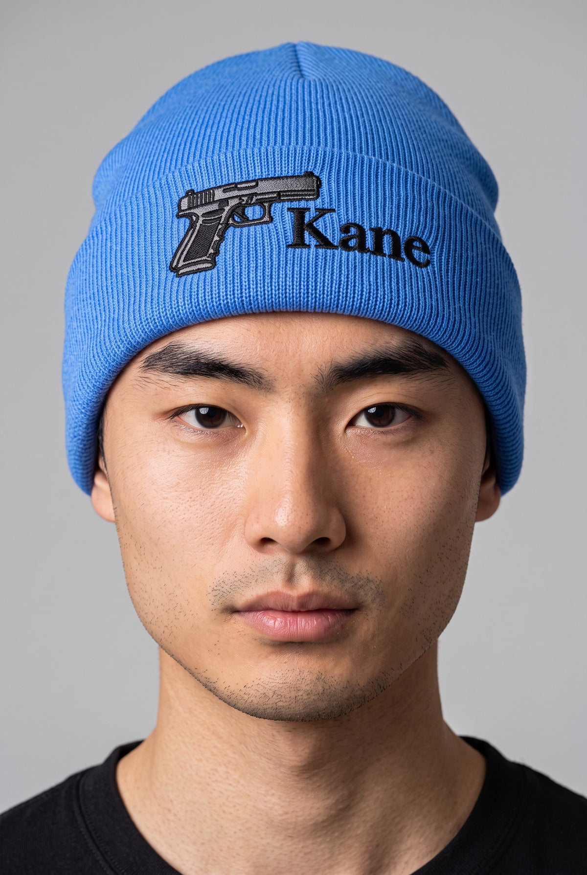 Sky blue cuffed knit beanie embroidered with a club logo and a name — Eddia Socks