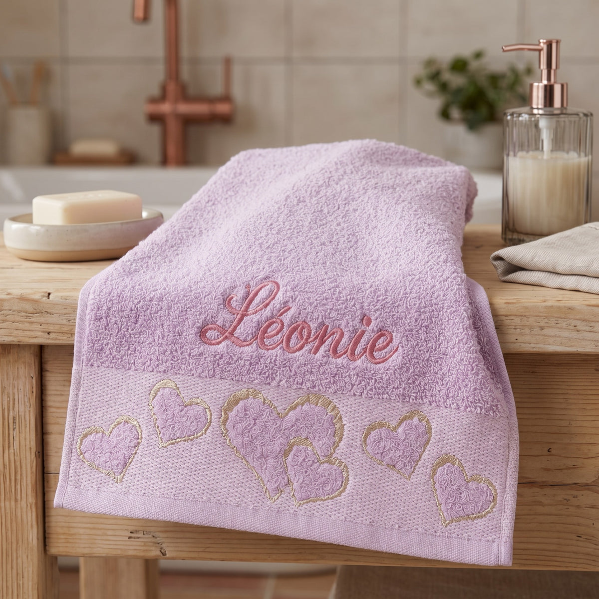 Léonie personalized heart hand towel, rose pink script embroidery on lilac cotton — photo 6