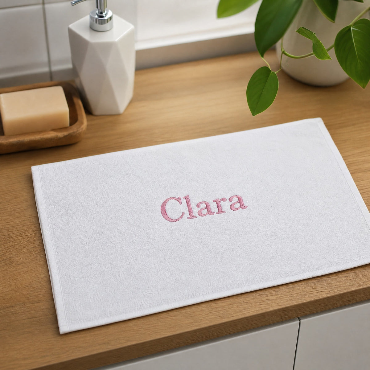 Clara personalized bamboo hand towel, pink serif embroidery on white — photo 4