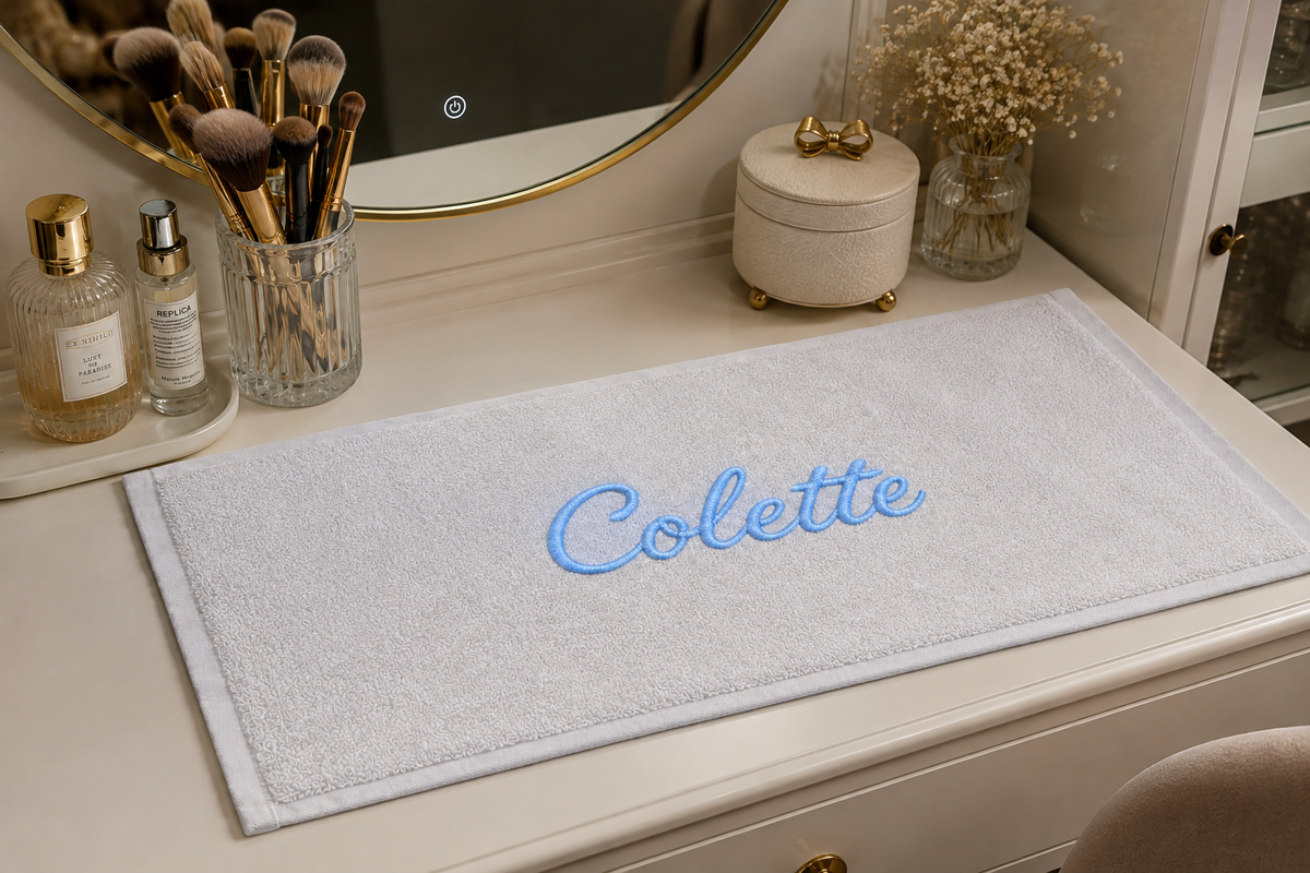 Colette personalized bamboo hand towel, sky blue script embroidery on light gray — photo 2