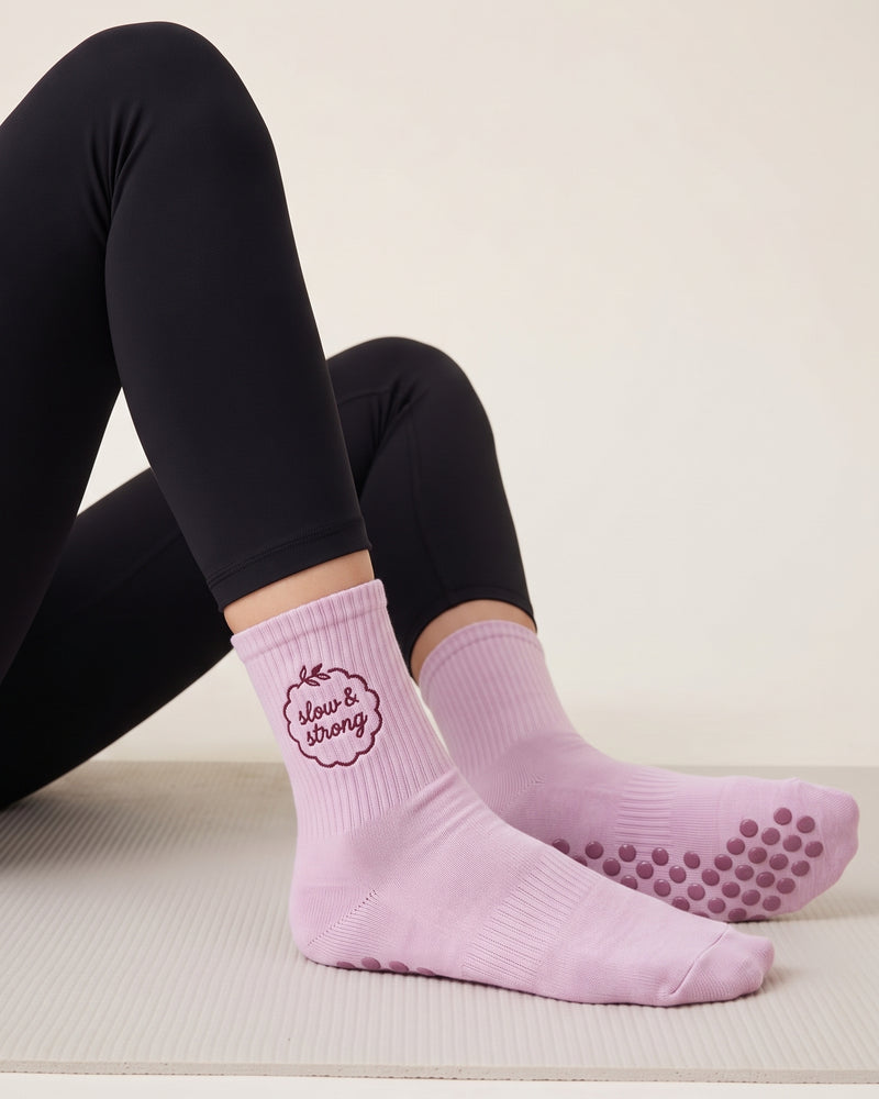 Wholesale Pink Dot Grip Pilates Socks | Bulk Custom Embroidery, 100+ Pairs