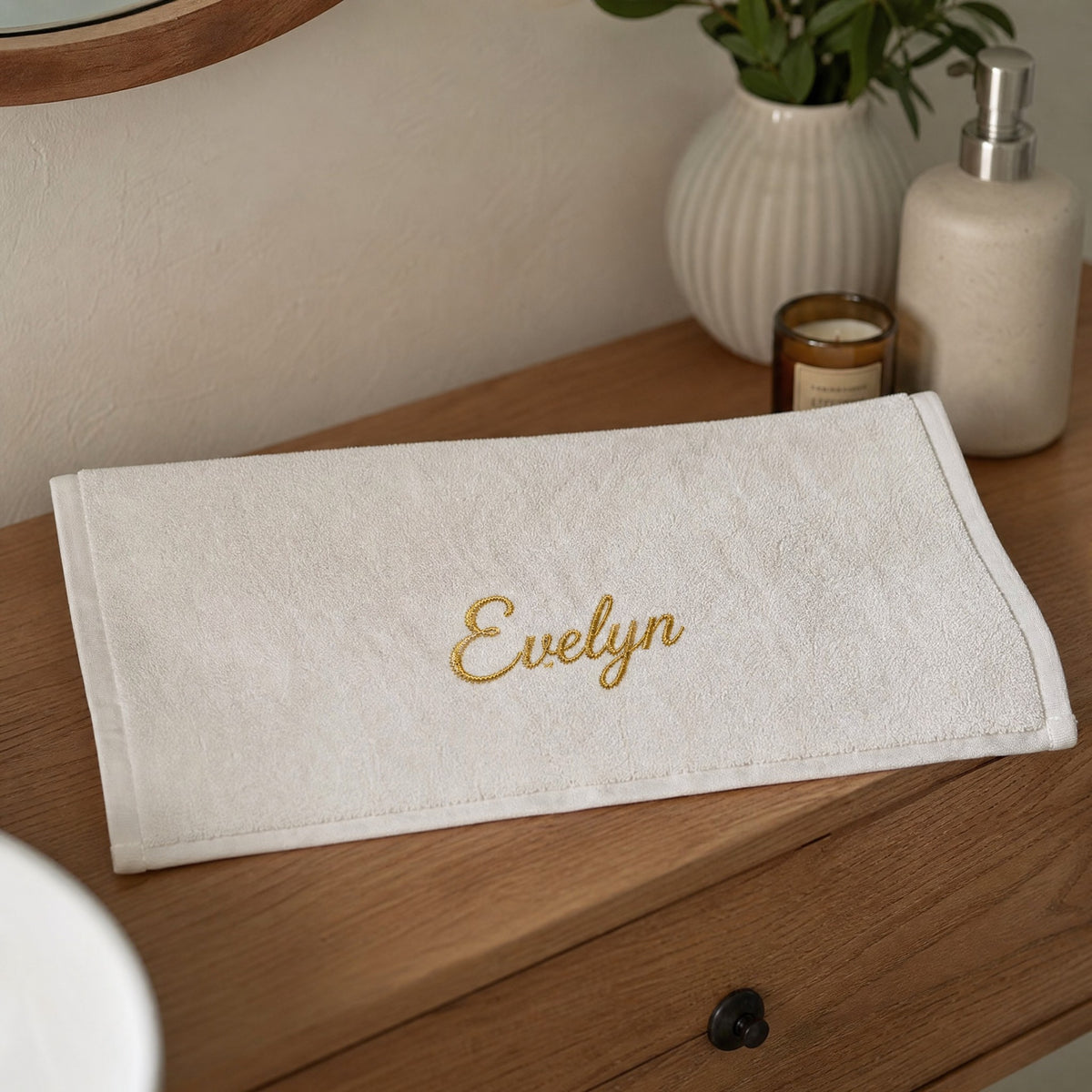 Evelyn personalized bamboo hand towel, gold script embroidery on ivory — photo 5