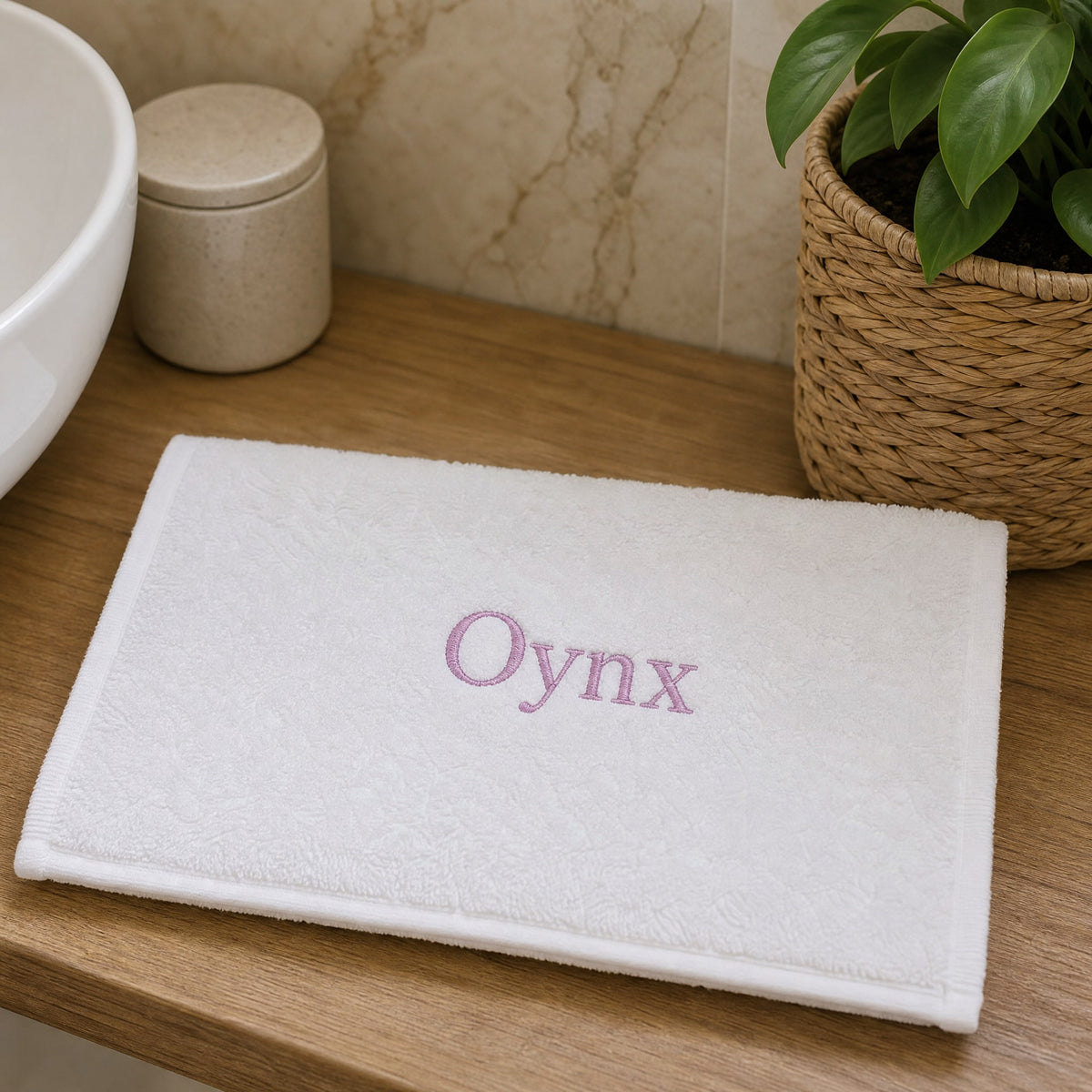 Oynx personalized bamboo hand towel, pink serif embroidery on white — photo 3